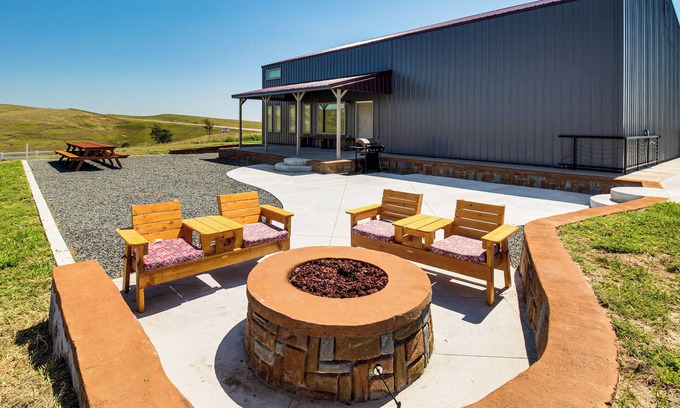 Brule House | Secluded Nebraska Getaway: 2 Mi to Lake McConaughy