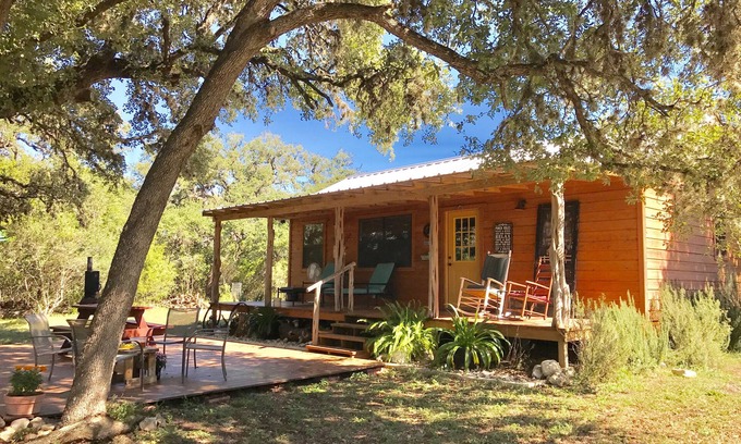 Utopia Cabin | Secluded Ranch Cabin between Garner and Lost Maples