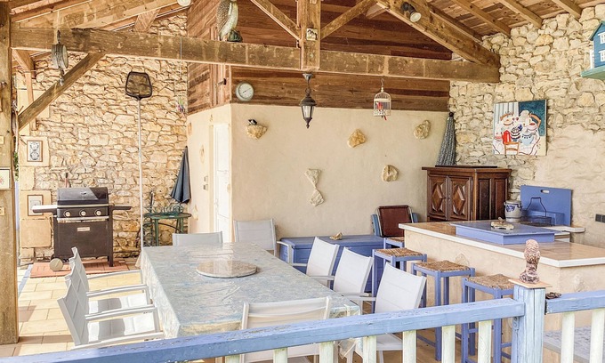 Thezac Other | Secluded situation in the countryside near the River Lot