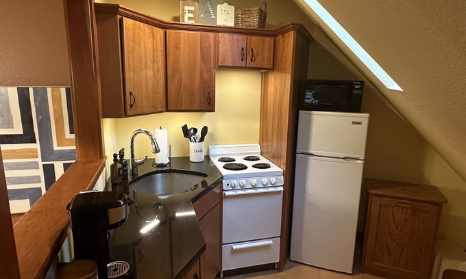 Rochester Apartment | Secluded Studio Near Mayo Clinic