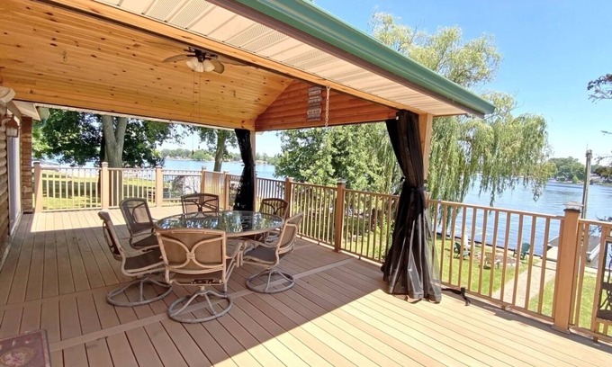 Burr Oak Cabin | Secluded SW Michigan Lake View Log Cabin w/Fire Pit & Deck on Long Lake
