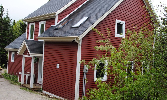 Humber Valley Ski Chalet | Secluded Vacation Chalet - Humber Valley Resort