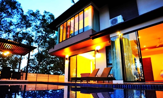 Choeng Thale Villa | Secret Garden Villa ,3 bedroom , private pool