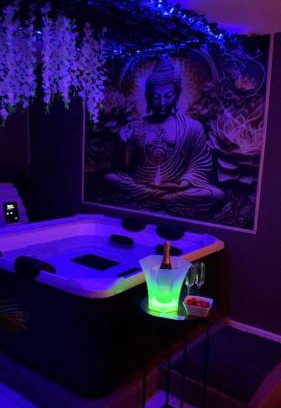 Vieux-Conde Apartment | Secretroom