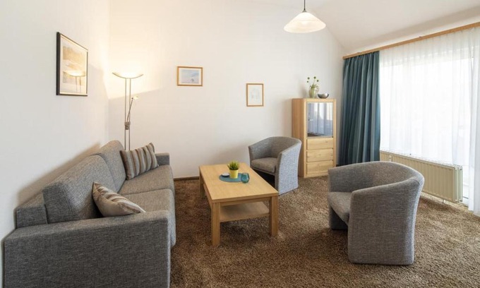 Scheid House | Seeblick genießen in schöner FeWo am Edersee