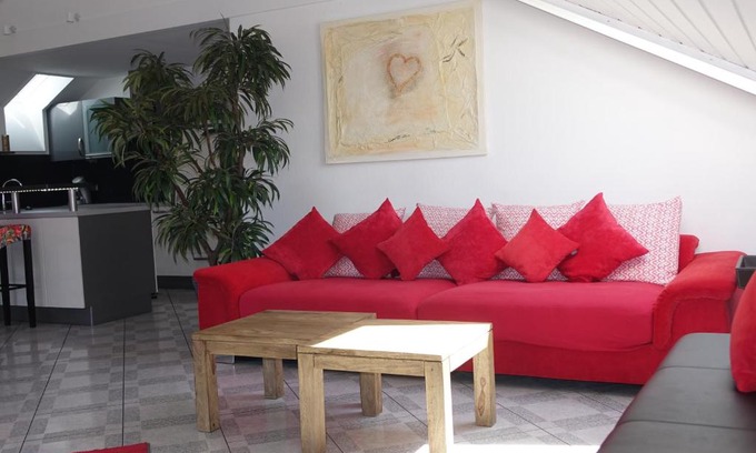 Nonnenhorn Apartment | Seeblick Kampf mit Fahrradgarage
