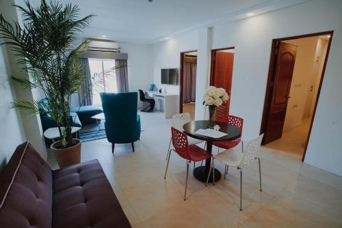 Olongapo Hotel | Segara Residencias