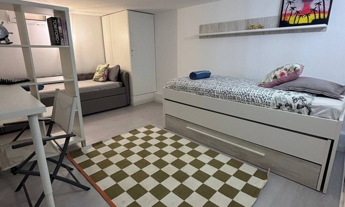 Seixal Apartment | Seixal River Retreat