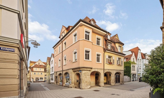 Bad Kissingen Apartment | Self-check-in apartment with high-speed WiFi and free parking in the city center