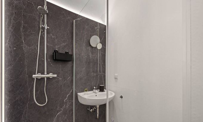 Bad Kissingen Apartment | Self-check-in apartment with high-speed WiFi and free parking in the city center