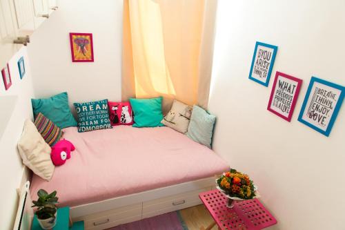 Szentimrevaros Apartment | Self check-in eco studio in the heart of Buda