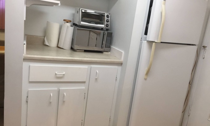 Fort St. John Apartment | self contained,laundry free internet nFully furnished Heat &Hot water included,