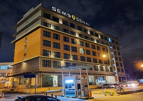 Senai Hotel | SEM9 Senai "Formerly Known As Perth Hotel"