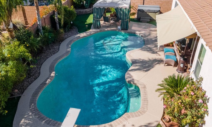 Peoria House | Semi Custom Upgraded Home Amenities Galore. Close to Superbowl, Phoenix Open