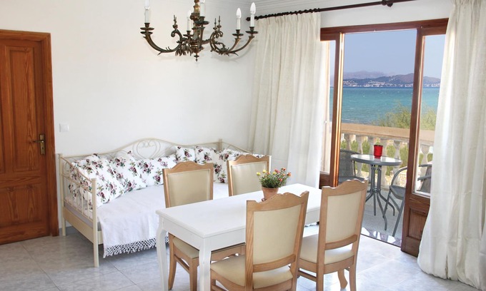 Son Serra de Marina House | Semi-detached house 50 meters from the beach with meditation room, playground