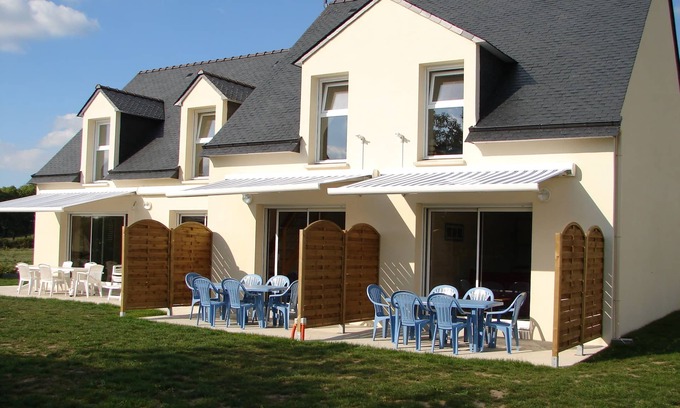 Erdeven House | Semi-detached house ERDEVEN PLAGES 4-5 persons Beach at 500 Meters
