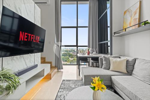 Jakarta Apartment | Senso by Kozystay - Tanjung Barat