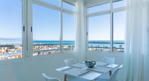 Guadalmar Apartment | Septimo Cielo Vistas al Mar Guadalmar