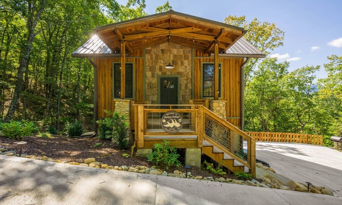 Pigeon Forge Cabin | SeptSale CuteCottageNearPF/Island Hottub GameRoom 2BedSleeps5-6Arcade&Air Hockey