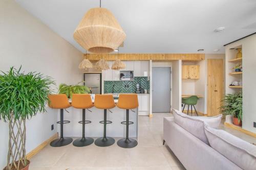 Rohrmoser Apartment | Serena - Cozy Tropical Apartment