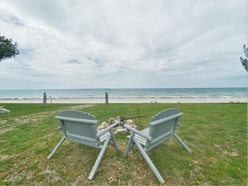 St Ignace House | Serendipity