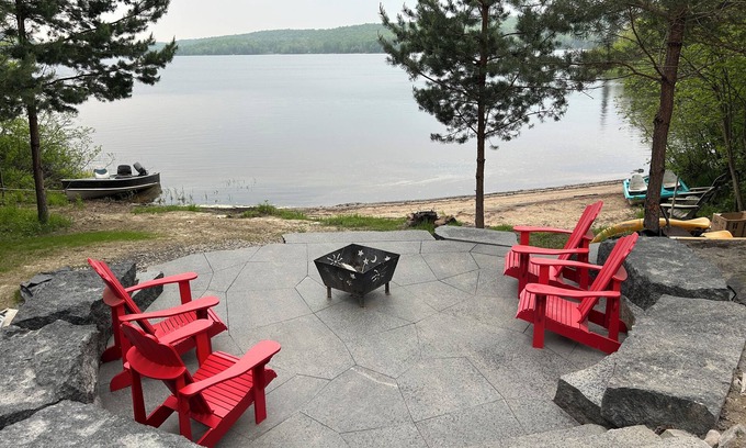 McMurrich/Monteith Cottage | Serene Buck Lake Muskoka Cottage- year round- boat -fish-Ski- Snowmobile- ATV-