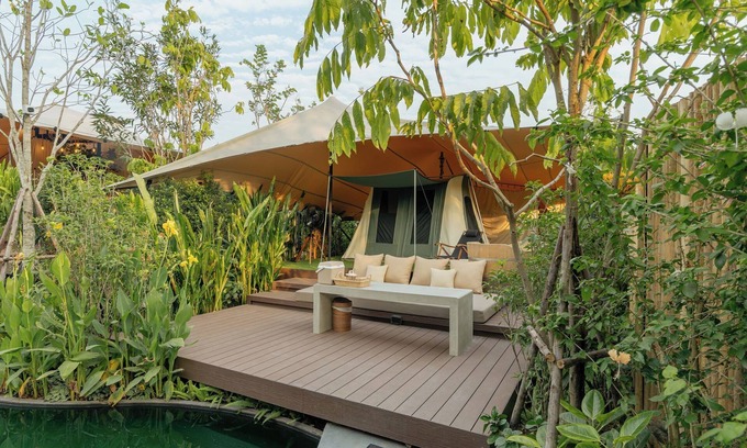Su Thep Hotel | Serene Garden Stay: Nature, Culture & Comfort Await