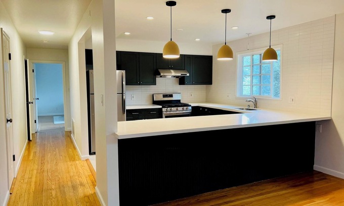 Piedmont Pines Apartment | Serene getaway in the beautiful Piedmont side of Montclair!
