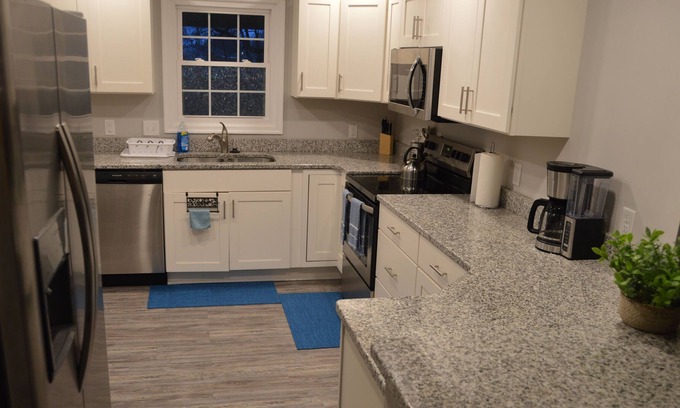 Allen House | Serene home in natural location and mins from MD beach!