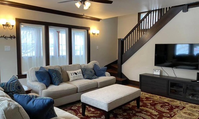 Ellis Historical District House | Serene Home One Block From Lake Michigan