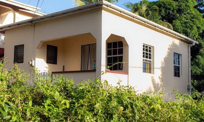 Westerhall House | Serene house with WiFi in charming Saint David