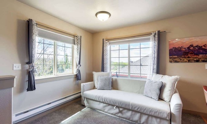 Driggs House | Serene Loft Escape: King Bed, Great Location