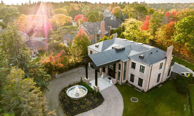 Sheridan Villa | Serene Oasis: 5BR Royal Villa With Private Pool