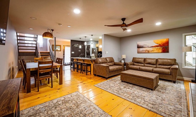 East Stroudsburg House | Serene Poconos Home - 124