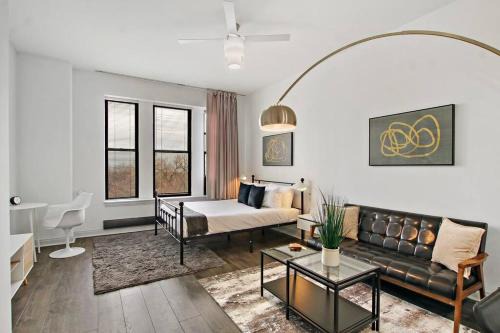 East Hyde Park Apartment | Serene Studio Apartment in Hyde Park - Del Prado 706