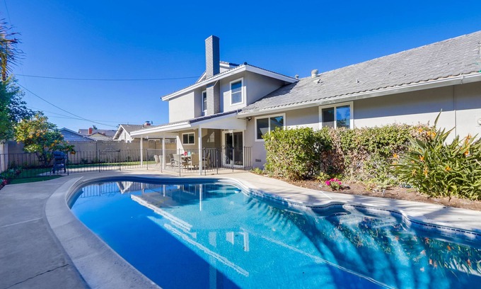 Orange House | Serene Upgraded Home: Pool w/Gate, Game Room