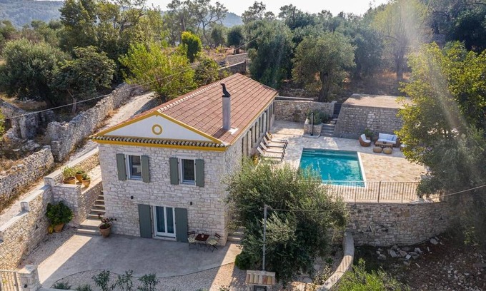 Rantatika Villa | Serenity - Beautiful Newly Renovated Villa Close to Lakka