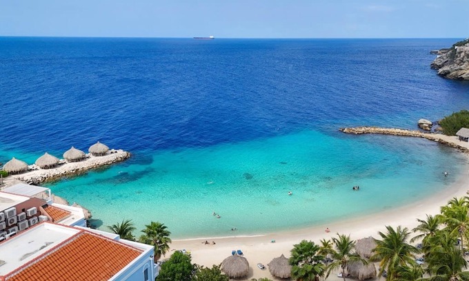 Sint Michiel Apartment | Serenity by the Seascape Marble Blue Bay Bliss