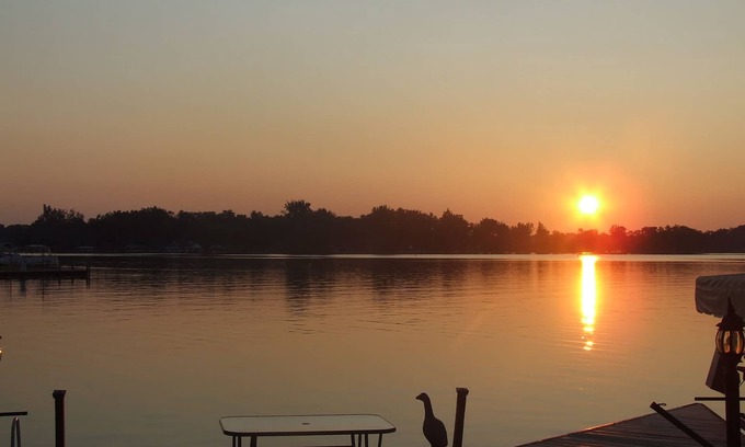 Lakeview House | Serenity Lakefront Home on Techumseh Island - Sleeps 6, 2BR, 1.5Bath, Boat Dock