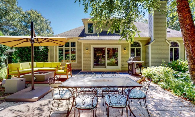 East Falmouth House | Serenity on the Cape