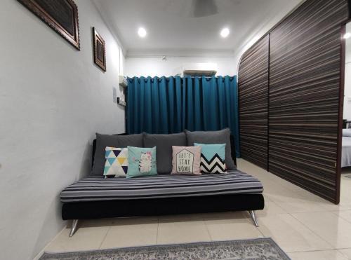 Kampung Tambak Bunga House | Seri Homestay