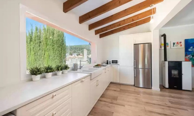 Lloseta Villa | Ses Veles (Without Deposit), Lloseta