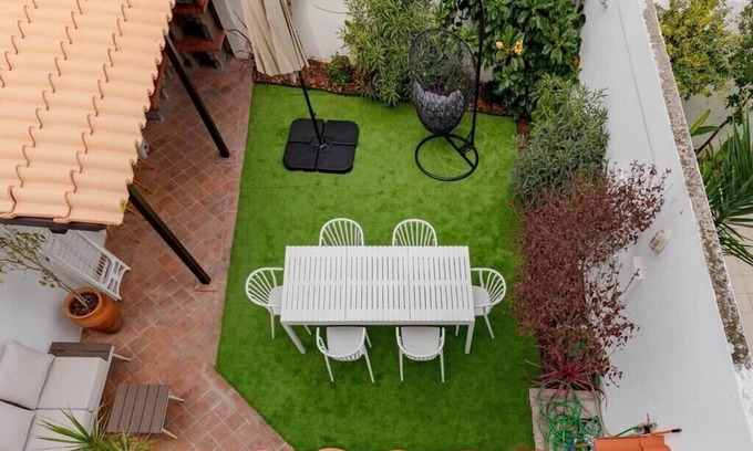 Setubal House | Setúbal Oasis House