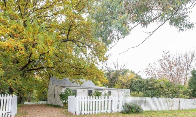 Emu Swamp House | Settler's Cottage - Mayfield Vineyard Orange