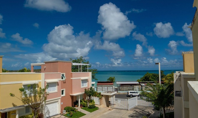 Cabezas House | Seven Seas Beach Villa