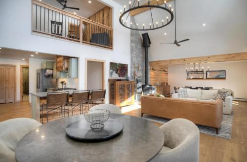 Rio Vista Estates House | SF Riverfront Retreat