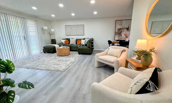 Reynoldsburg House | SFH | Garage | Fenced Yard | Quiet Neighborhood