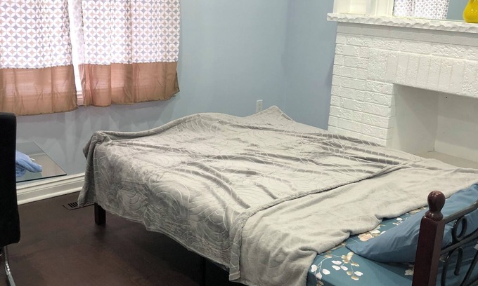 Pickering House | SH101-Cozy Holiday Home
