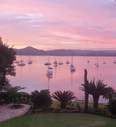 Schoemansville Apartment | Shabbat Guest House, Hartbeespoort