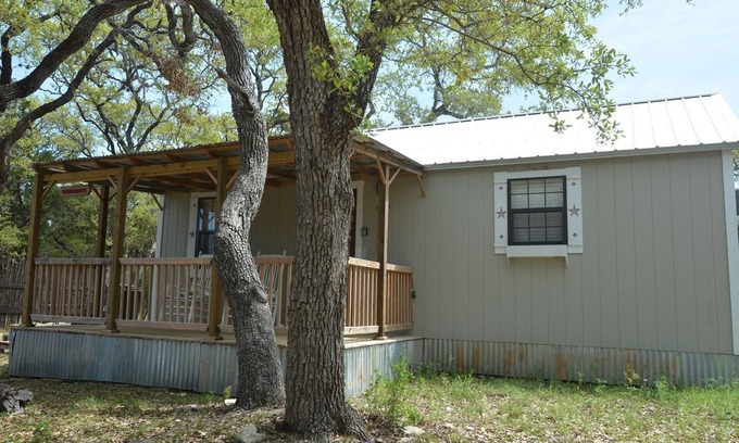 Wimberley Cabin | Shabby Chic Cabin with Hot Tub, internet, and pet friendly